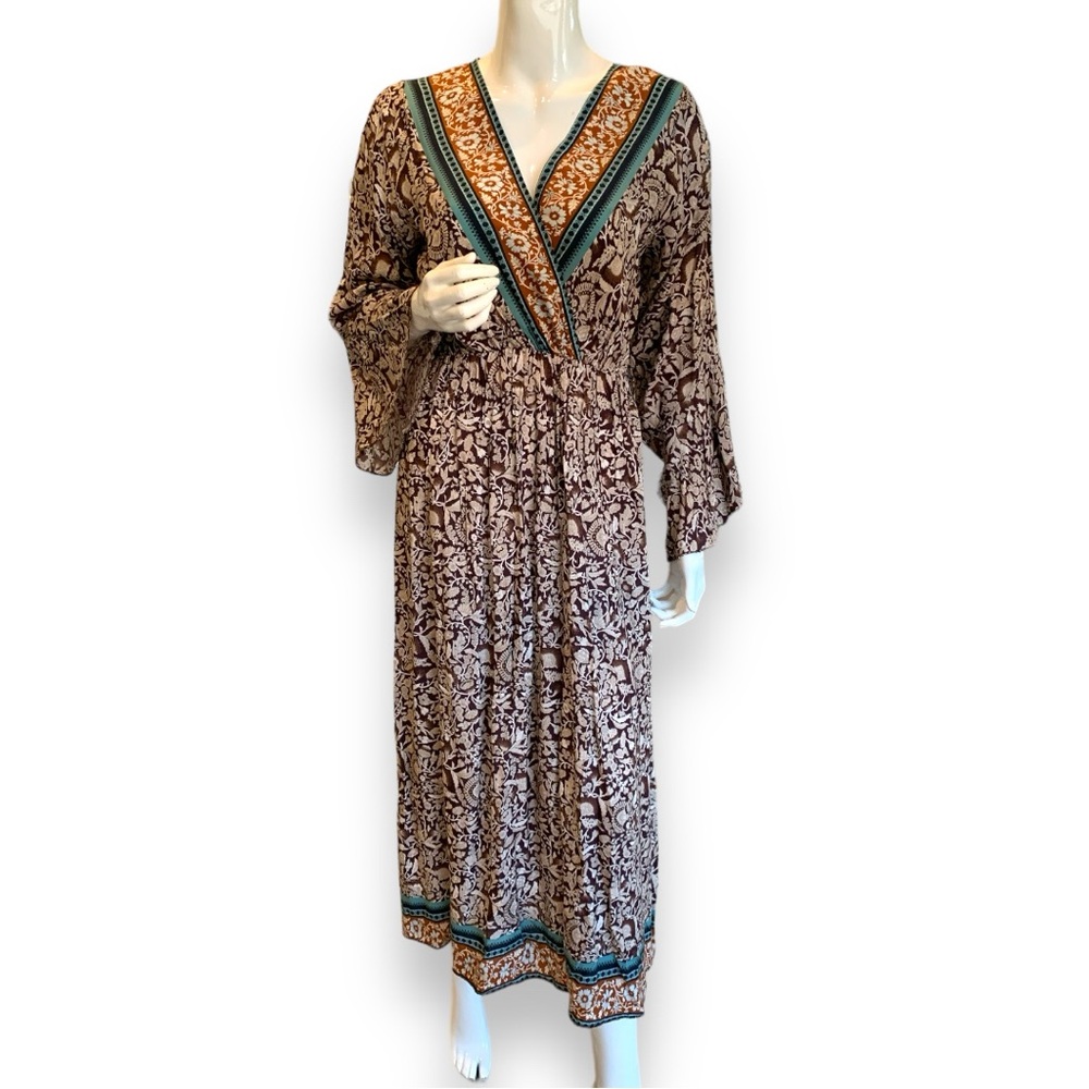 VASNA LONG SLEEVE VISCOSE MAXI DRESS. WOMEN’S SIZE MEDIUM